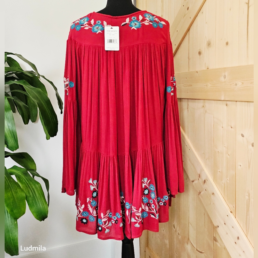 FREE PEOPLE Women's Size XS Red Combo Embroidered Long-Sleeve Blouse‎ - Picture 10 of 10